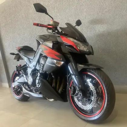 KAWASAKI Z1000 KAWASAKI Z1000
