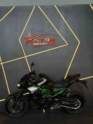 KAWASAKI Z900 