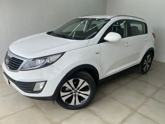 KIA SPORTAGE 2.0 LX 4X2 16V FLEX 4P AUTOMÁTICO KIA SPORTAGE 2.0 LX 4X2 16V FLEX 4P AUTOMÁTICO