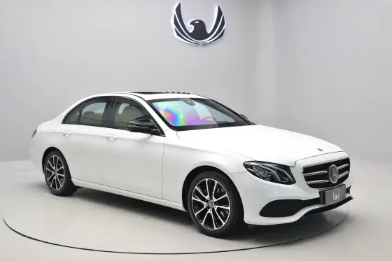MERCEDES-BENZ E 250 2.0 CGI GASOLINA AVANTGARDE 9G-TRONIC