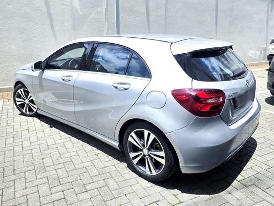 MERCEDES-BENZ-A 200-1.6 TURBO 16V FLEX 4P AUTOMÁTICO MERCEDES-BENZ-A 200-2016