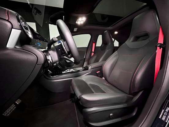 MERCEDES-BENZ-CLA 35 AMG-2024