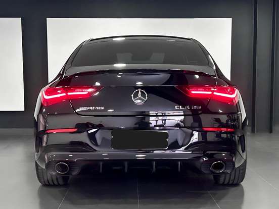 MERCEDES-BENZ-CLA 35 AMG-2024