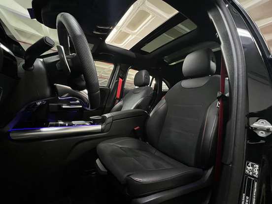 MERCEDES-BENZ-GLA 35 AMG-2022