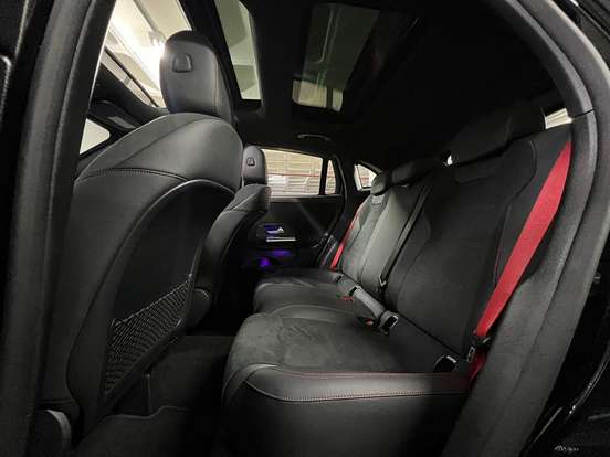 MERCEDES-BENZ-GLA 35 AMG-2022