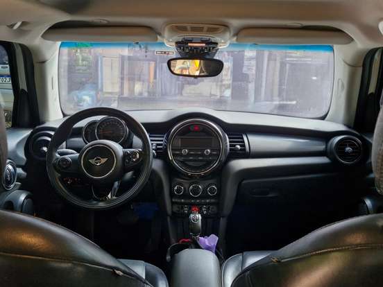 MINI-COOPER-1.5 12V TURBO GASOLINA 4P AUTOMÁTICO MINI-COOPER-2014