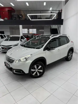PEUGEOT 2008 1.6 16V FLEX GRIFFE 4P AUTOMÁTICO PEUGEOT 2008 1.6 16V FLEX GRIFFE 4P AUTOMÁTICO