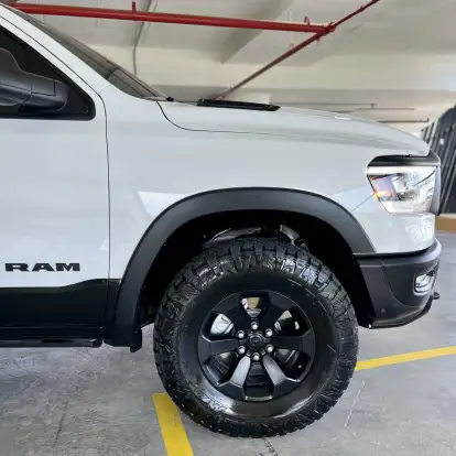 RAM-1500-5.7 V8 GASOLINA REBEL CD 4X4 AUTOMÁTICO RAM-1500-2022