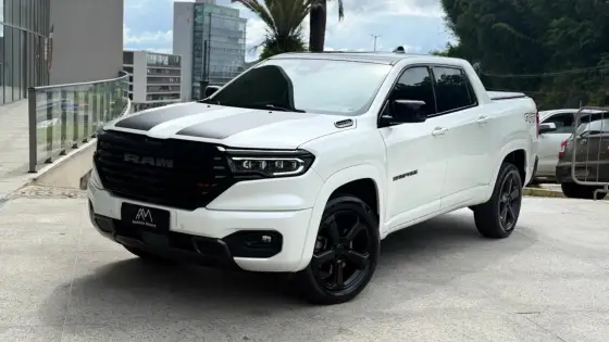 RAM RAMPAGE 2.0 HURRICANE 4 TURBO GASOLINA R/T 4X4 AUTOMÁTICO