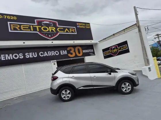 RENAULT CAPTUR 1.6 16V SCE FLEX LIFE X-TRONIC