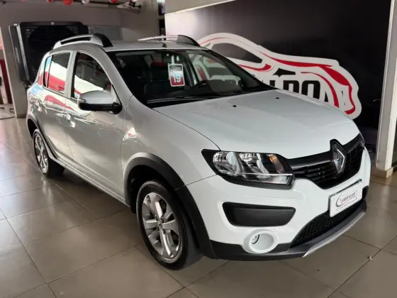 RENAULT SANDERO 1.6 16V SCE FLEX STEPWAY EXPRESSION MANUAL RENAULT SANDERO 1.6 16V SCE FLEX STEPWAY EXPRESSION MANUAL