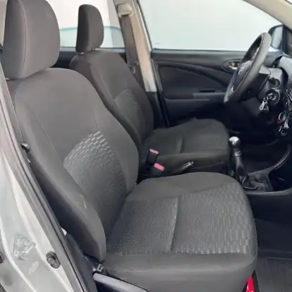 TOYOTA-ETIOS-2014