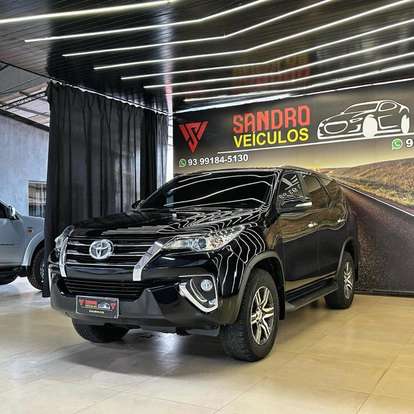 TOYOTA-HILUX SW4-2018