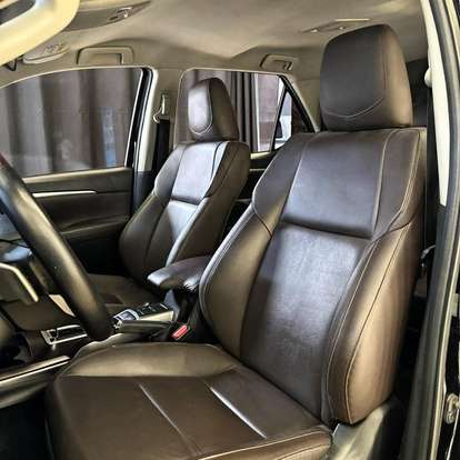 TOYOTA-HILUX SW4-2.7 SR 4X2 16V FLEX 4P AUTOMÁTICO TOYOTA-HILUX SW4-2018