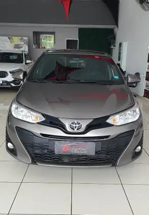 TOYOTA YARIS 1.5 16V FLEX XL PLUS CONNECT MULTIDRIVE TOYOTA YARIS 1.5 16V FLEX XL PLUS CONNECT MULTIDRIVE
