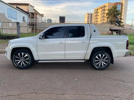 VOLKSWAGEN AMAROK 3.0 V6 TDI DIESEL HIGHLINE EXTREME CD 4MOTION AUTOMÁTICO
