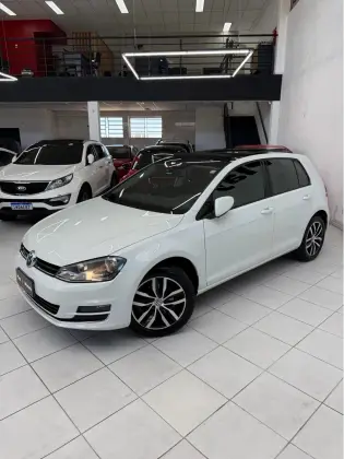 VOLKSWAGEN GOLF 1.4 TSI HIGHLINE 16V GASOLINA 4P AUTOMÁTICO VOLKSWAGEN GOLF 1.4 TSI HIGHLINE 16V GASOLINA 4P AUTOMÁTICO