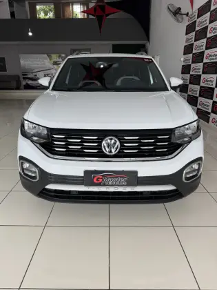 VOLKSWAGEN T-CROSS 1.4 250 TSI TOTAL FLEX HIGHLINE AUTOMÁTICO VOLKSWAGEN T-CROSS 1.4 250 TSI TOTAL FLEX HIGHLINE AUTOMÁTICO