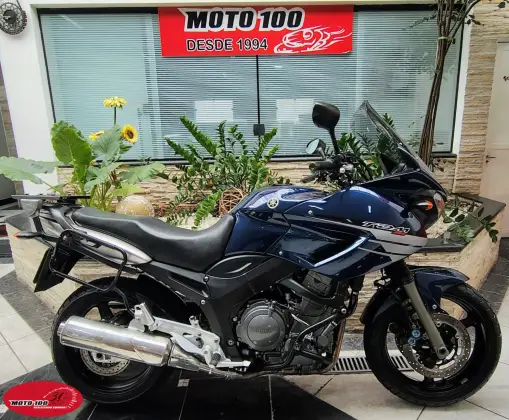 YAMAHA TDM 900 