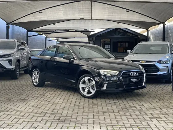 AUDI A3 2.0 TFSI SEDAN AMBITION 16V GASOLINA 4P S-TRONIC