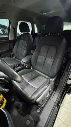AUDI-Q3-2020