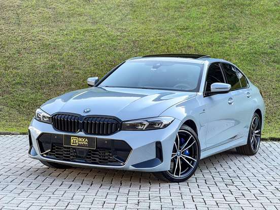 BMW-330e-2026