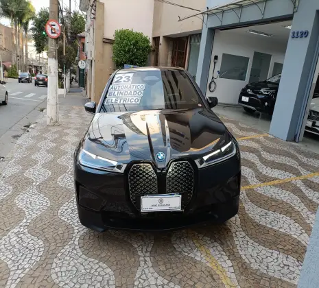 BMW iX ELÉTRICO XDRIVE40