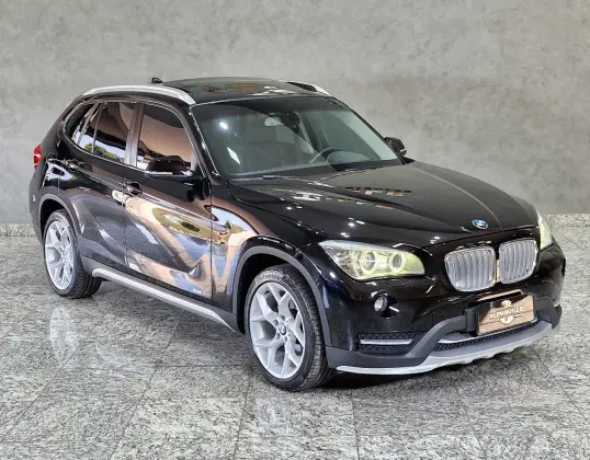 BMW X1 2.0 16V TURBO ACTIVEFLEX SDRIVE20I X-LINE 4P AUTOMÁTICO