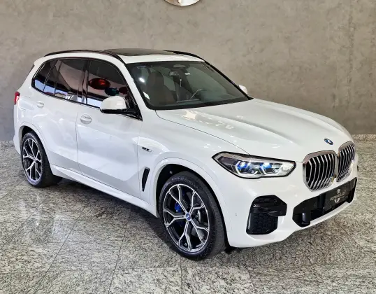 BMW X5 3.0 I6 TURBO HÍBRIDO XDRIVE45E M SPORT AUTOMÁTICO
