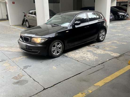BMW-118i-1.8 UE71 16V GASOLINA 4P AUTOMÁTICO BMW-118i-2011
