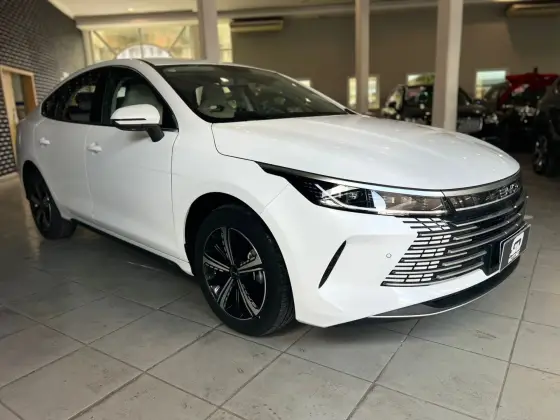BYD KING 1.5 DM-I PHEV GS AUTOMÁTICO