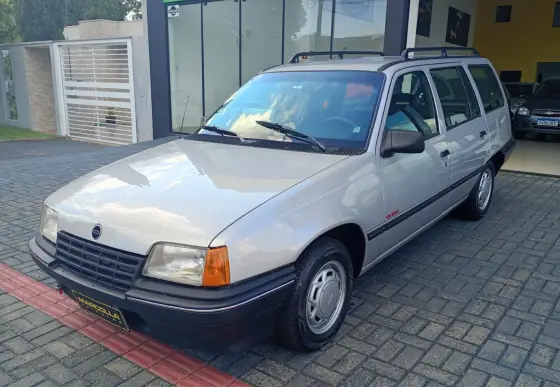 CHEVROLET IPANEMA 1.8 EFI GL 8V ÁLCOOL 4P MANUAL