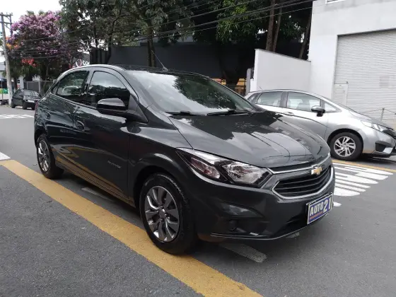 CHEVROLET ONIX 1.4 MPFI ADVANTAGE 8V FLEX 4P AUTOMÁTICO