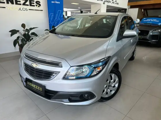 CHEVROLET ONIX 1.4 MPFI LT 8V FLEX 4P MANUAL