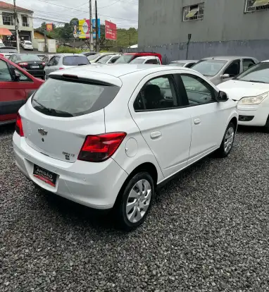 CHEVROLET-ONIX-1.4 MPFI LTZ 8V FLEX 4P MANUAL CHEVROLET-ONIX-2013