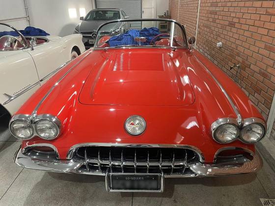 CHEVROLET CORVETTE 4.6 V8 GASOLINA CONVERSÍVEL 2P MANUAL