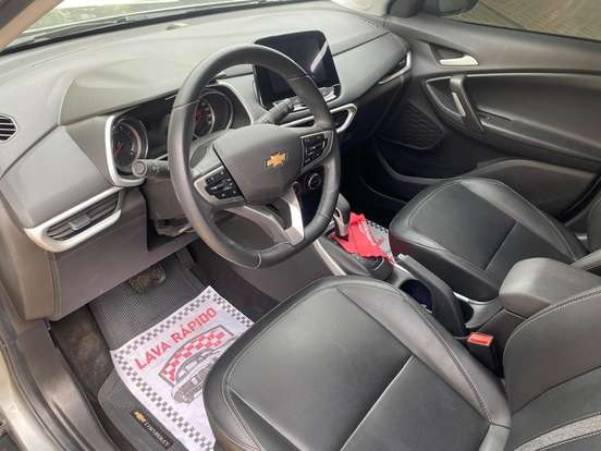 CHEVROLET-TRACKER-2024