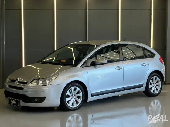 CITROËN C4 2.0 GLX 16V FLEX 4P AUTOMÁTICO CITROËN C4 2.0 GLX 16V FLEX 4P AUTOMÁTICO