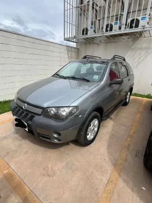 FIAT PALIO 1.8 MPI ADVENTURE WEEKEND 8V GASOLINA 4P MANUAL