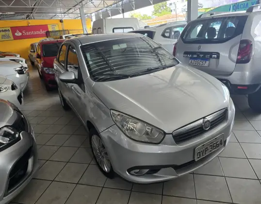 FIAT SIENA 1.6 MPI ESSENCE 16V FLEX 4P AUTOMATIZADO FIAT SIENA 1.6 MPI ESSENCE 16V FLEX 4P AUTOMATIZADO