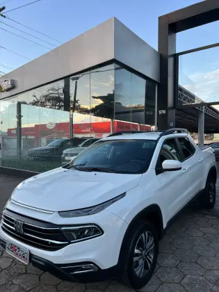FIAT TORO 1.3 TURBO 270 FLEX FREEDOM AT6 FIAT TORO 1.3 TURBO 270 FLEX FREEDOM AT6