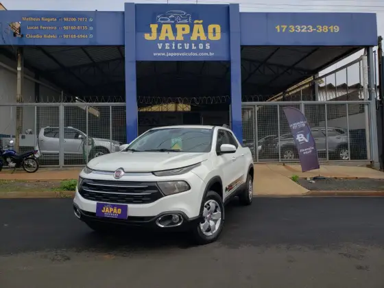 FIAT TORO 1.8 16V EVO FLEX FREEDOM AT6 FIAT TORO 1.8 16V EVO FLEX FREEDOM AT6