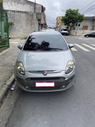 FIAT PUNTO 1.6 ESSENCE 16V FLEX 4P AUTOMATIZADO