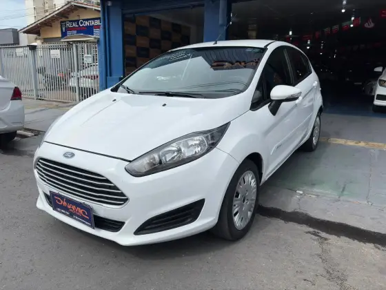 FORD FIESTA 1.6 SE HATCH 16V FLEX 4P MANUAL