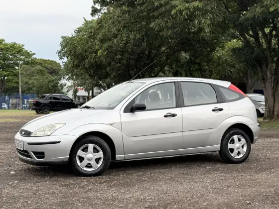 FORD FOCUS 1.6 GL 8V FLEX 4P MANUAL