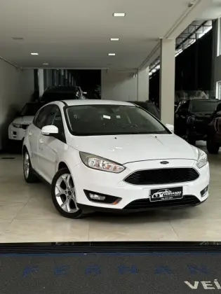 FORD FOCUS 2.0 SE PLUS 16V FLEX 4P POWERSHIFT