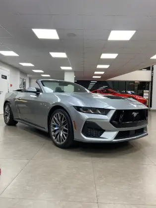 FORD MUSTANG 5.0 V8 GASOLINA GT PERFORMANCE SELECTSHIFT