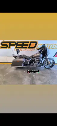 HARLEY-DAVIDSON STREET GLIDE HARLEY-DAVIDSON STREET GLIDE