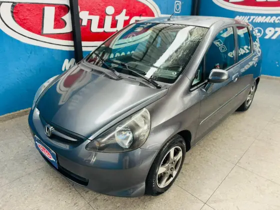 HONDA FIT 1.4 LX 8V FLEX 4P MANUAL HONDA FIT 1.4 LX 8V FLEX 4P MANUAL