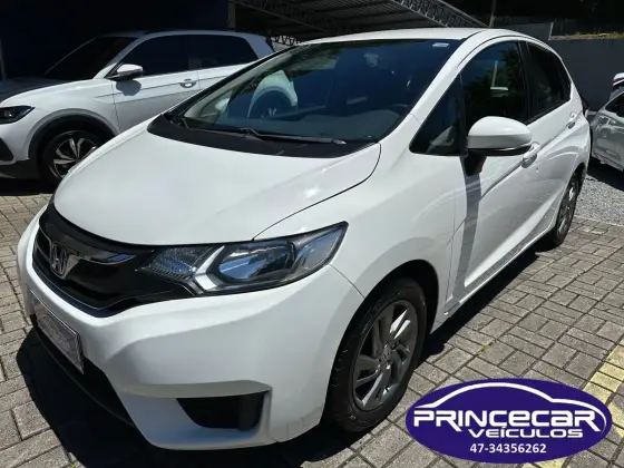 HONDA FIT 1.5 LX 16V FLEX 4P AUTOMÁTICO HONDA FIT 1.5 LX 16V FLEX 4P AUTOMÁTICO